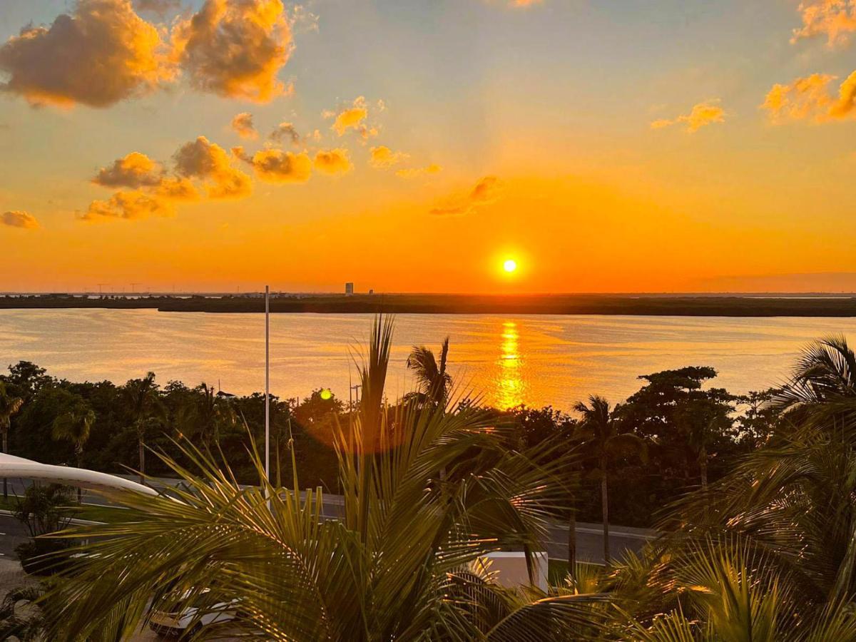 Seashore Apartment كانكون المظهر الخارجي الصورة